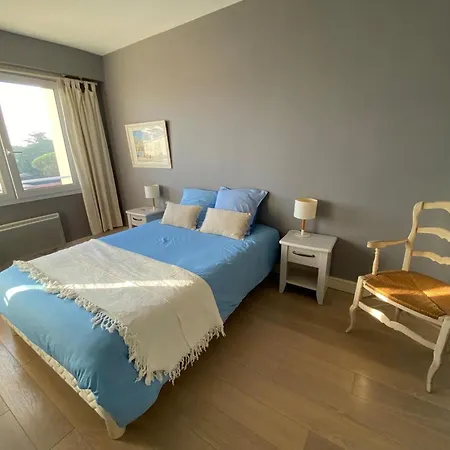1 Chambre, Face Mer, A - Fr-1-323-550 *