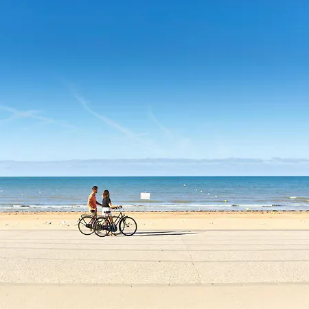 1 Chambre, Face Mer, A - Fr-1-323-550 *